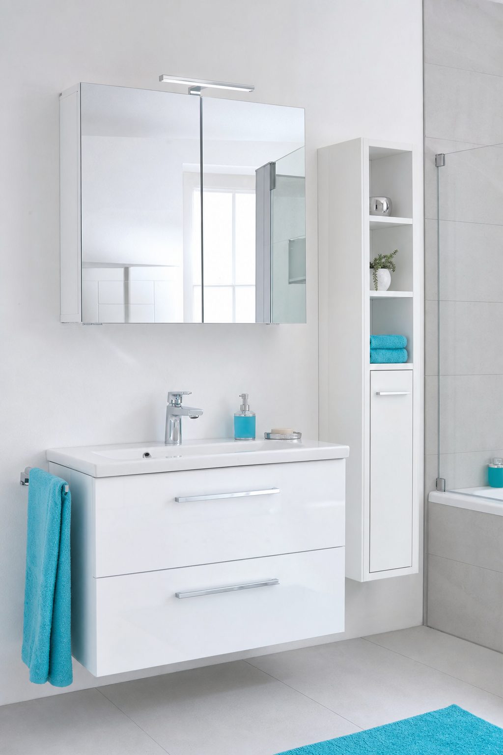 Aynalı banyo dolabı uygulaması — Darıca Kocaeli